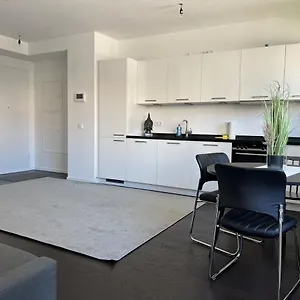 Apartment Luxury Waterfront Berlin